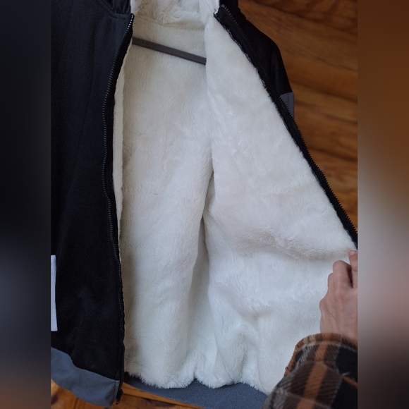 Custom made Faux Fur Flag Coat - Picture 8 of 16